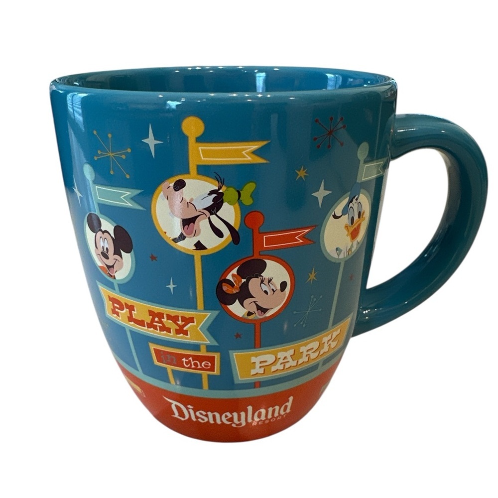 Walt Disney World Play In The Park Mickey Mouse And Friends Ceramic Mug NEW